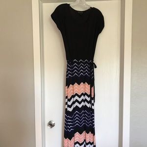Short sleeve maxi dress